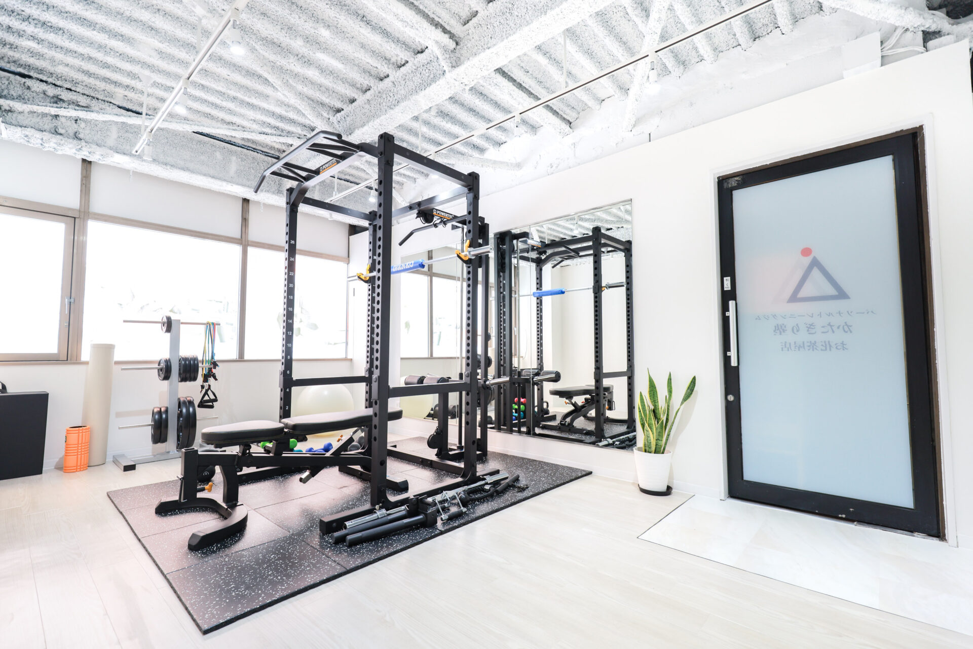 パーソナルジム かたぎり塾 お花茶屋店