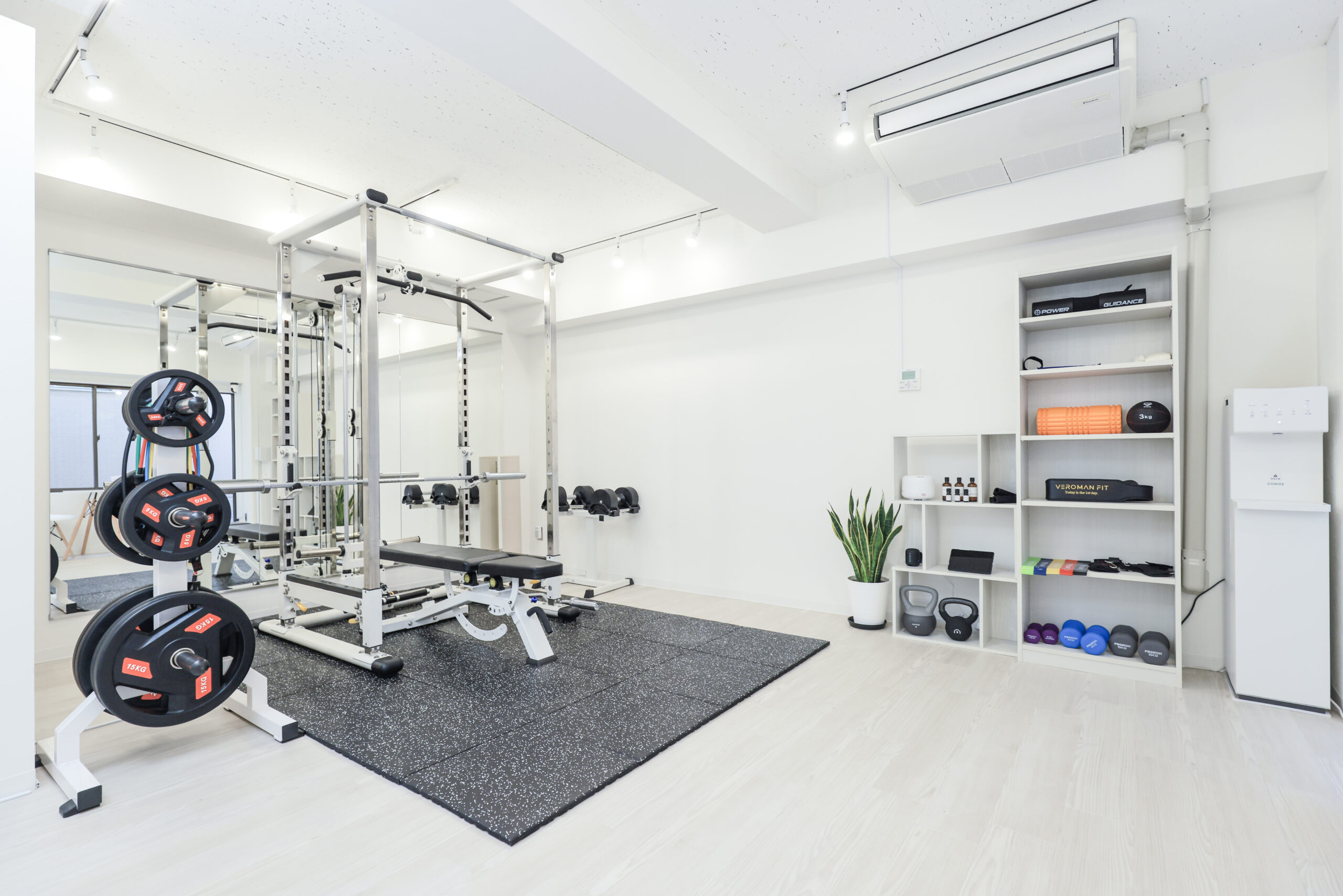 パーソナルジム かたぎり塾 府中店