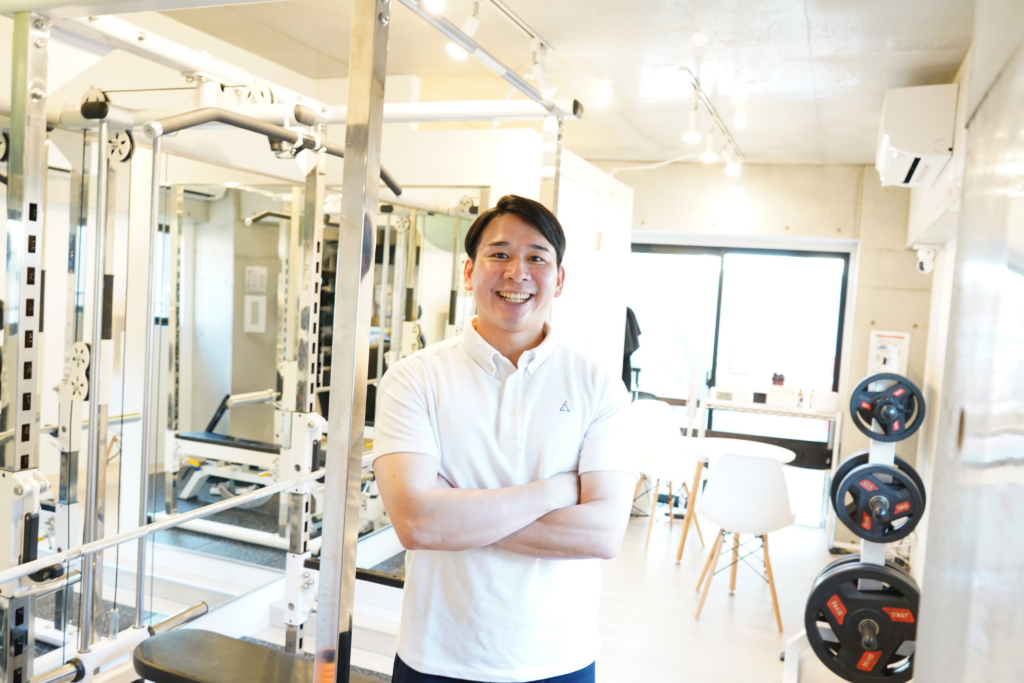 「なぜ、トレーナー?」パーソナルジムかたぎり塾 奥沢店藤林トレーナーインタビュー