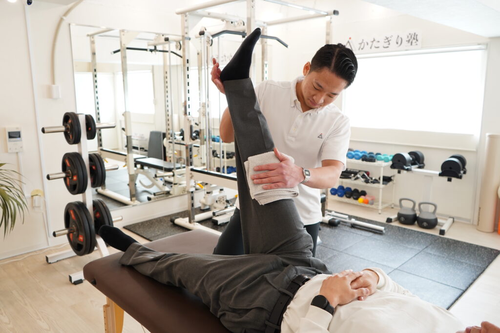 「なぜ、トレーナー？」パーソナルジムかたぎり塾 南阿佐ヶ谷店長谷部トレーナーインタビュー