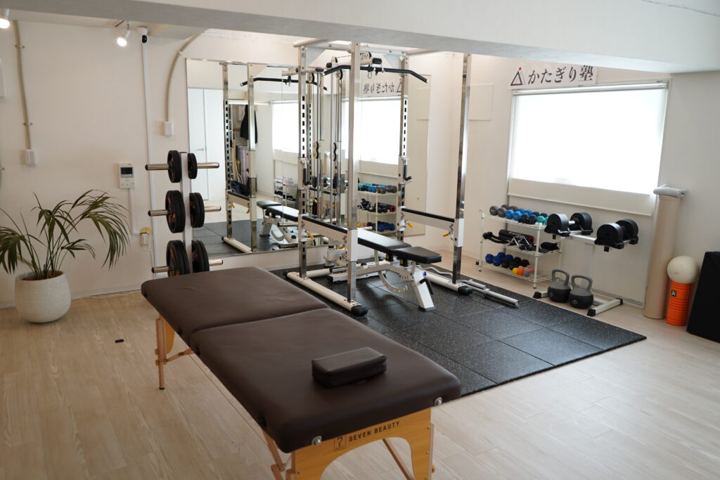 「なぜ、トレーナー？」パーソナルジムかたぎり塾 南阿佐ヶ谷店長谷部トレーナーインタビュー